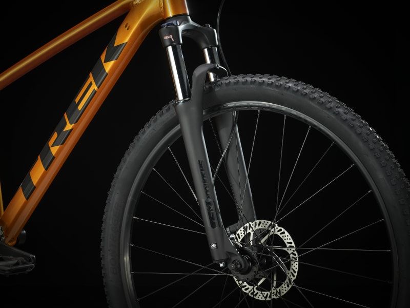 Велосипед TREK MARLIN 6 оранжевый 2022 M 5259625 фото
